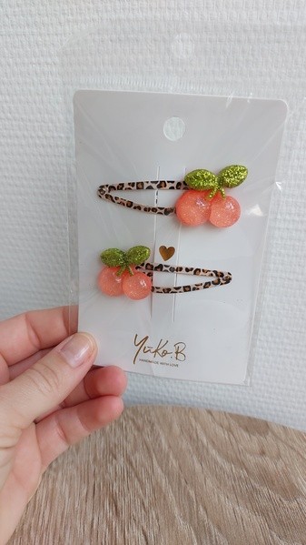 Barette - Cherries