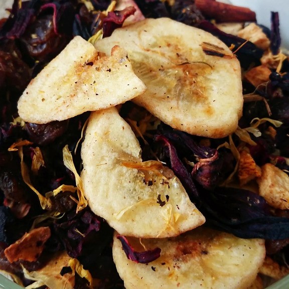 Fruits 216 - Banane. raisin & abricot